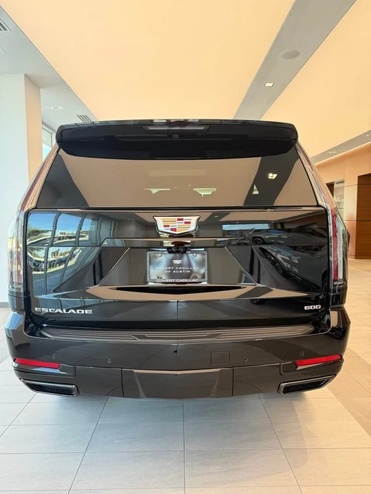 2025 Cadillac Escalade 5th Gen - Image 3 of 6