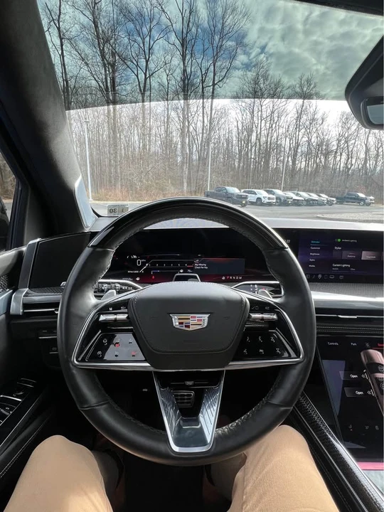 2025 Cadillac Escalade-V 5th Gen - Image 11 of 13