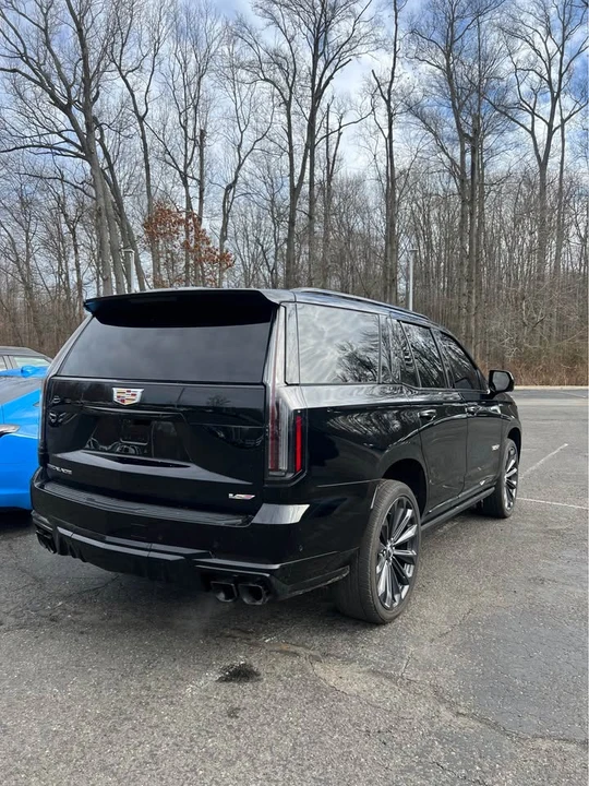 2025 Cadillac Escalade-V 5th Gen - Image 4 of 13
