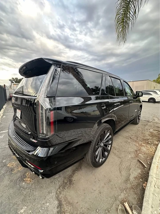 2025 Cadillac Escalade-V 5th Gen - Image 6 of 11