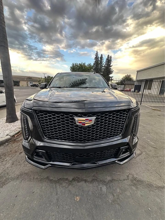 2025 Cadillac Escalade-V 5th Gen - Image 2 of 11