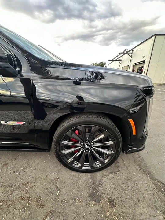 2025 Cadillac Escalade-V 5th Gen - Image 4 of 11