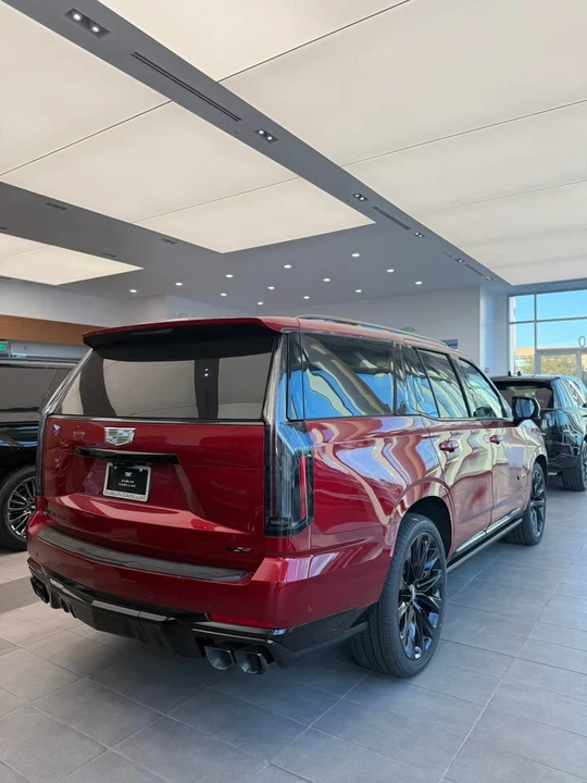 2025 Cadillac Escalade-V 5th Gen - Image 4 of 12