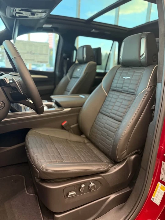 2025 Cadillac Escalade-V 5th Gen - Image 10 of 12