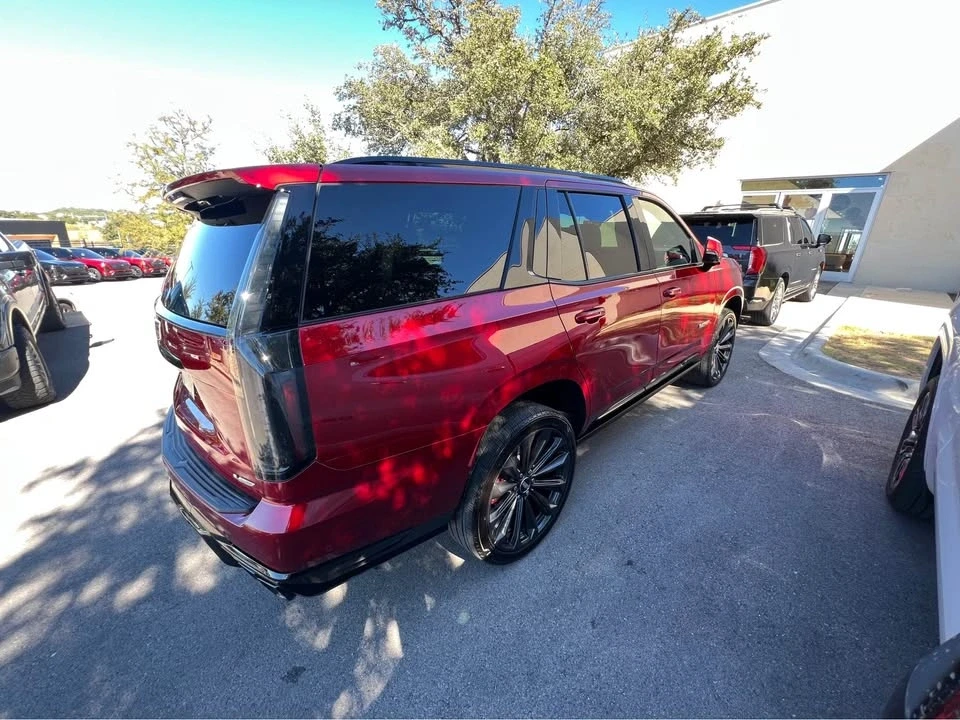 2025 Cadillac Escalade-V 5th Gen - Image 4 of 7
