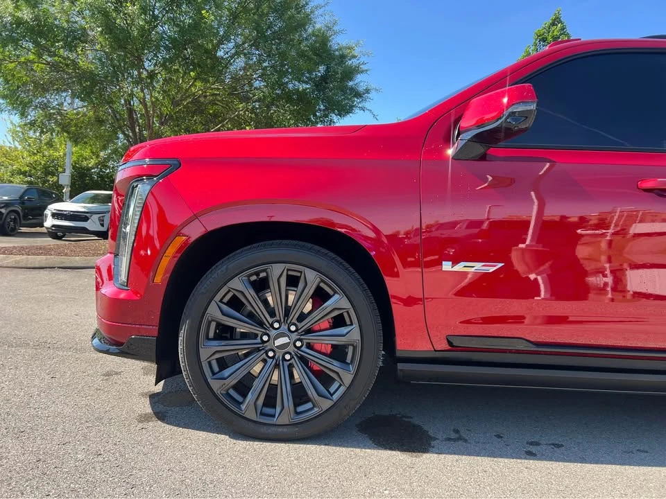 2025 Cadillac Escalade-V 5th Gen - Image 6 of 20