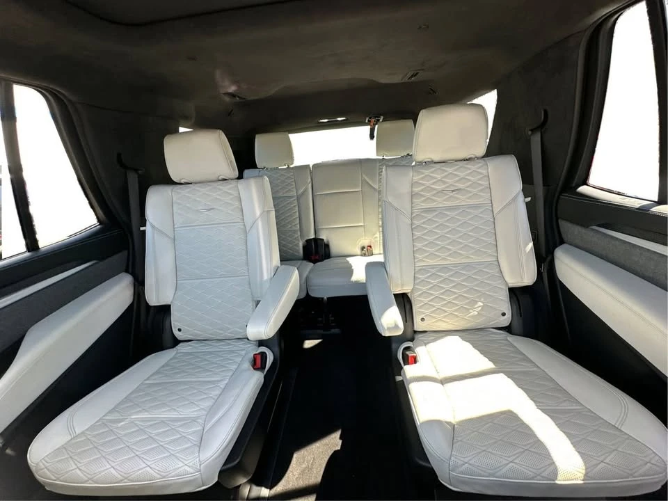 2025 Cadillac Escalade-V 5th Gen - Image 15 of 20