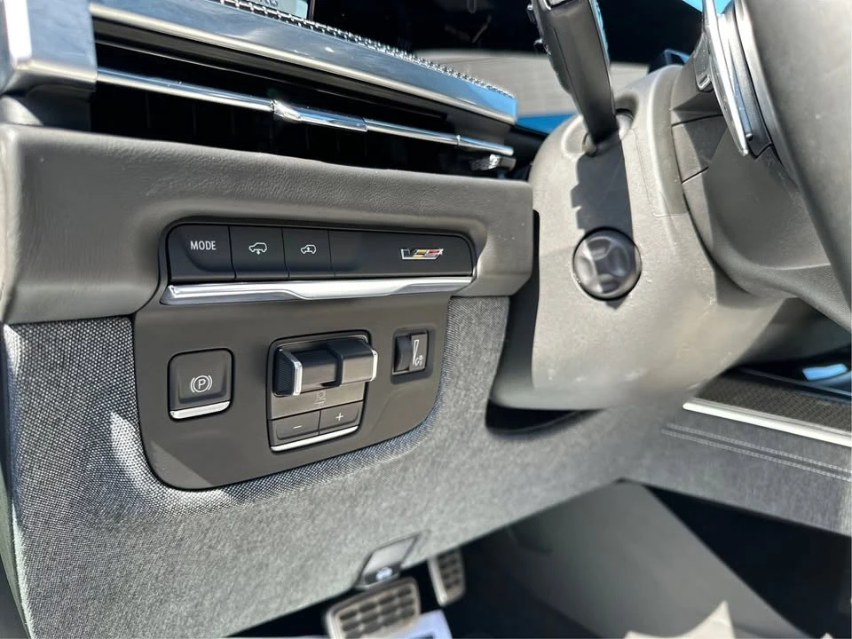 2025 Cadillac Escalade-V 5th Gen - Image 20 of 20
