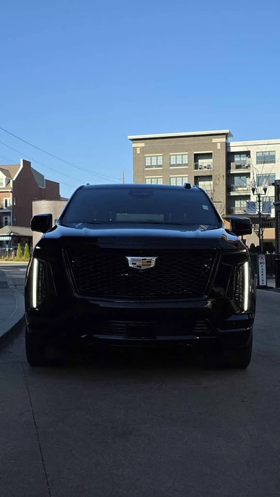 2025 Cadillac Escalade 5th Gen - Image 15 of 15