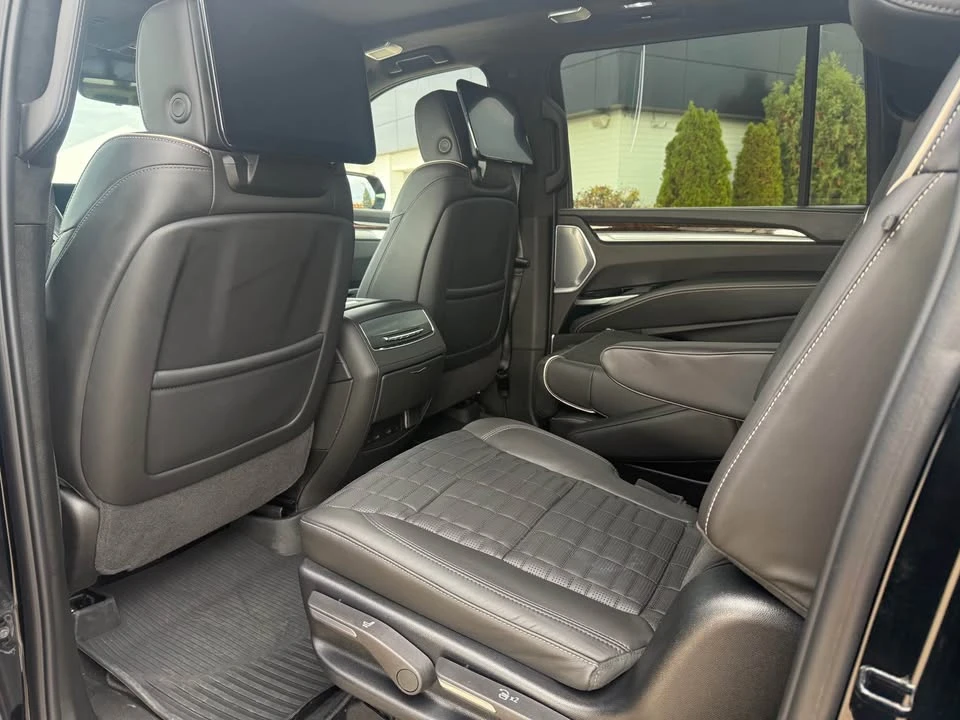2025 Cadillac Escalade 5th Gen - Image 6 of 17