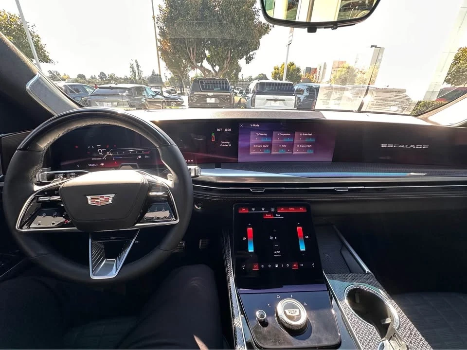 2025 Cadillac Escalade-V 5th Gen - Image 7 of 20