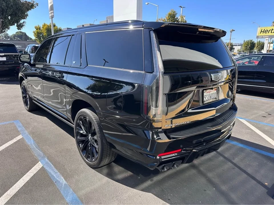 2025 Cadillac Escalade-V 5th Gen - Image 5 of 20
