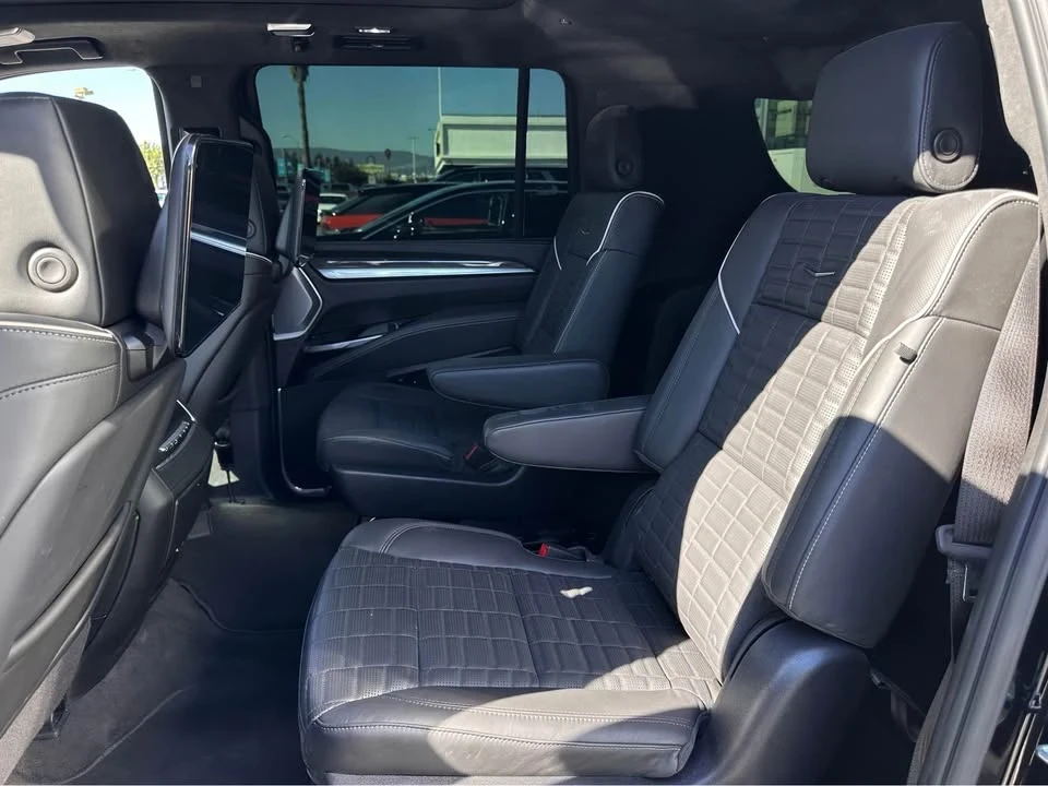 2025 Cadillac Escalade-V 5th Gen - Image 13 of 20