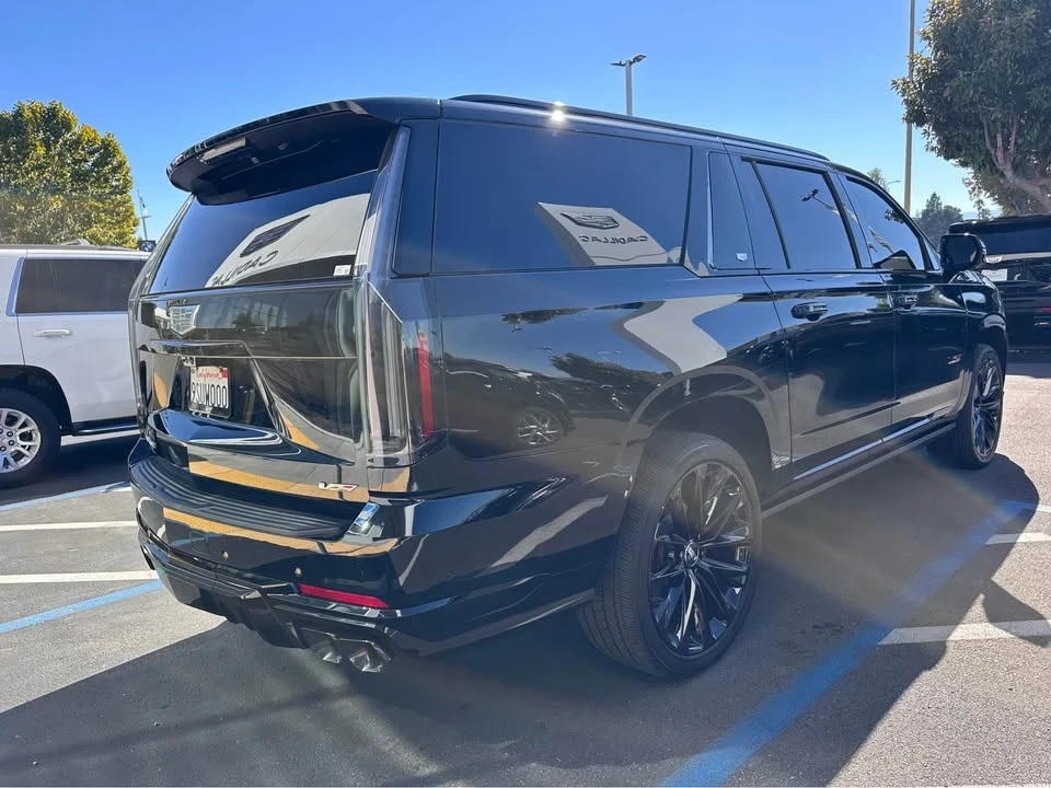 2025 Cadillac Escalade-V 5th Gen - Image 4 of 20