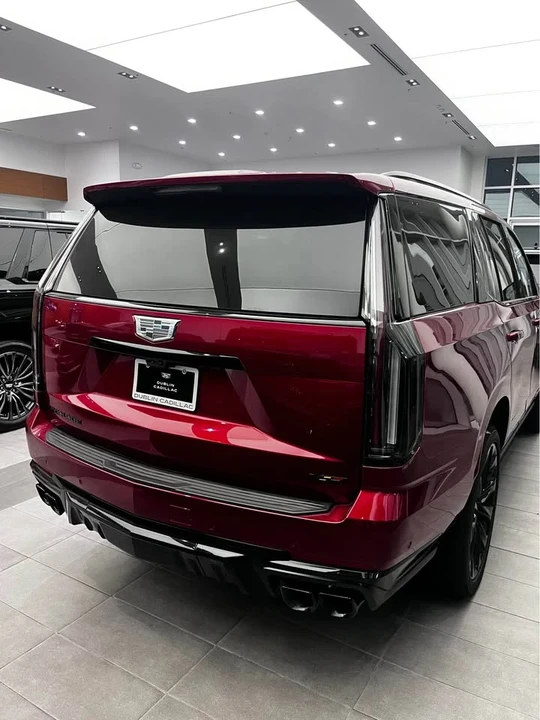 2025 Cadillac Escalade-V 5th Gen - Image 7 of 11