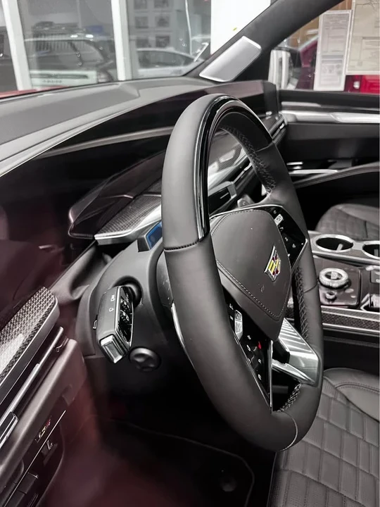 2025 Cadillac Escalade-V 5th Gen - Image 6 of 11