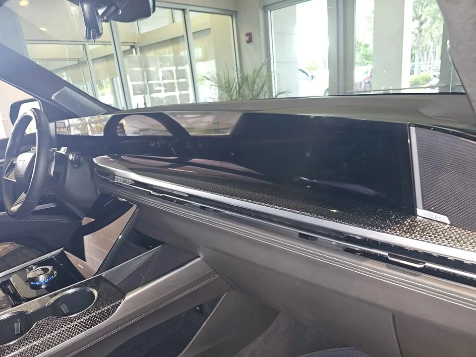 2025 Cadillac Escalade-V 5th Gen - Image 7 of 18