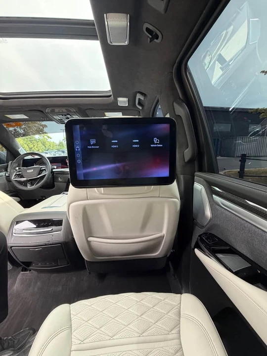 2025 Cadillac Escalade-V 5th Gen - Image 8 of 20