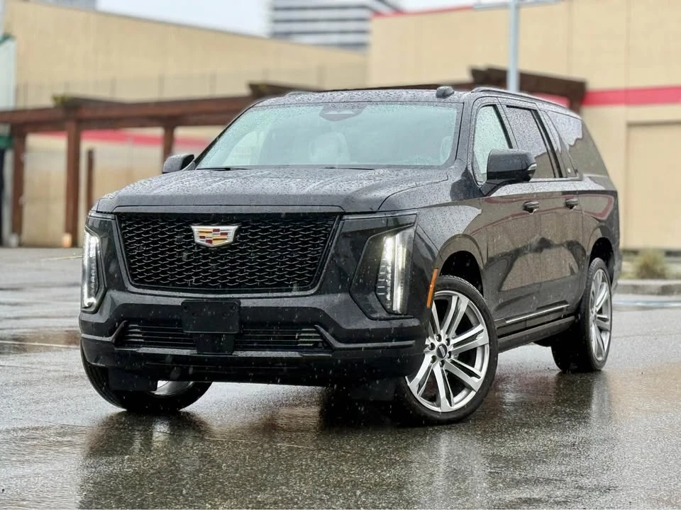 2025 Cadillac Escalade 5th Gen - Image 2 of 21