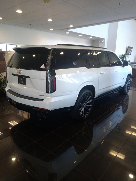 2025 Cadillac Escalade-V 5th Gen - Image 5 of 14