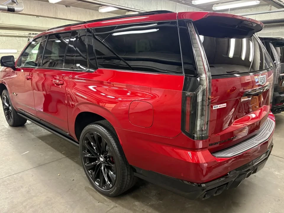 2025 Cadillac Escalade-V 5th Gen - Image 6 of 18