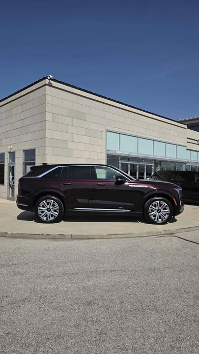 2025 Cadillac Escalade IQ - Image 3 of 16