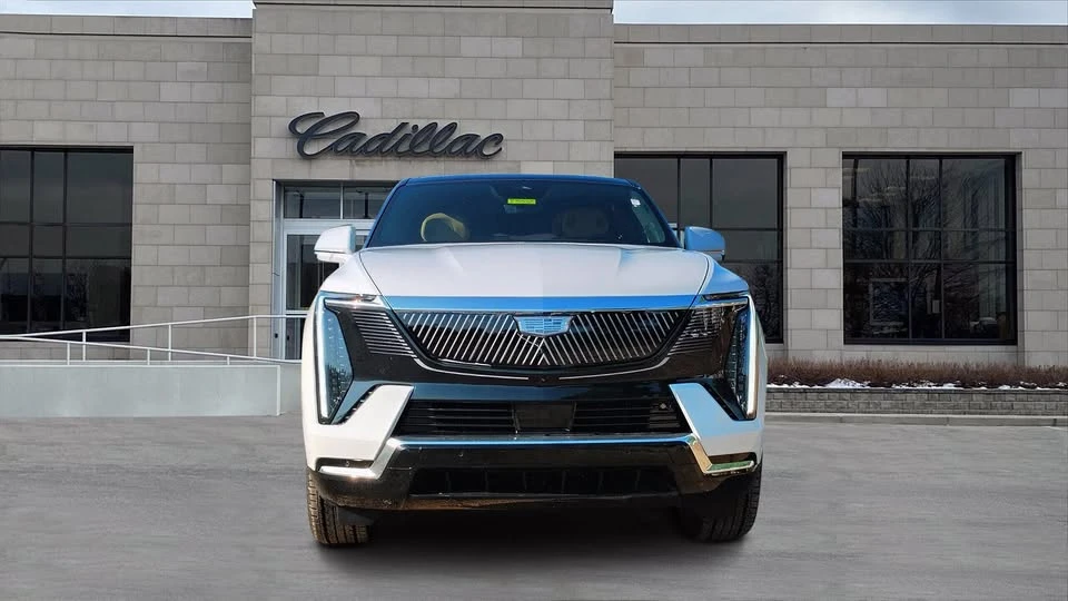 2025 Cadillac Escalade IQ - Image 8 of 20