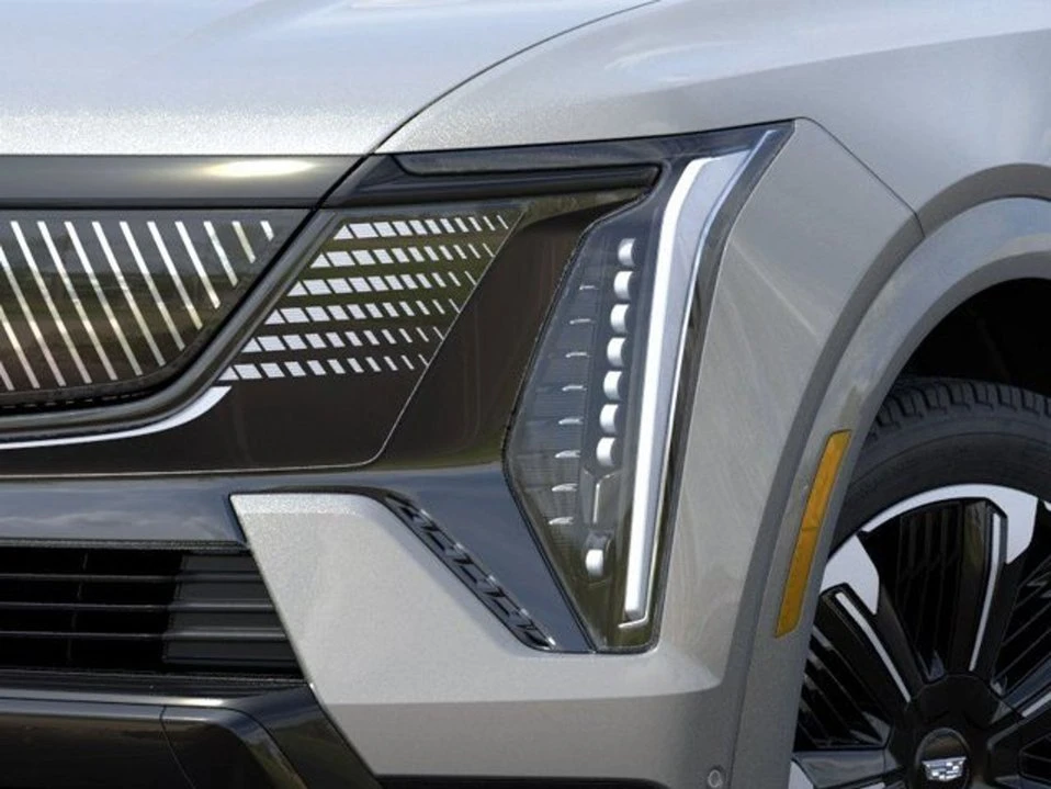 2025 Cadillac Escalade IQ - Image 10 of 10