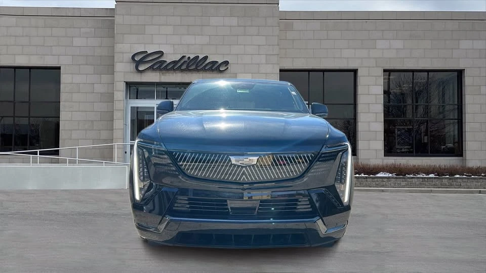 2025 Cadillac Escalade IQ - Image 8 of 20