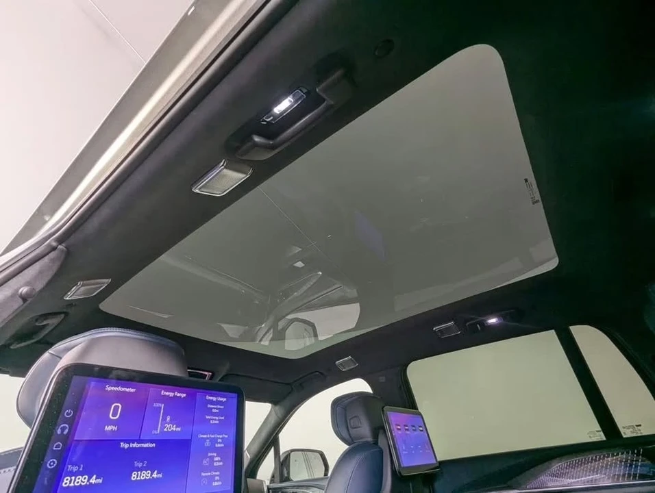 2025 Cadillac Escalade IQ - Image 7 of 11