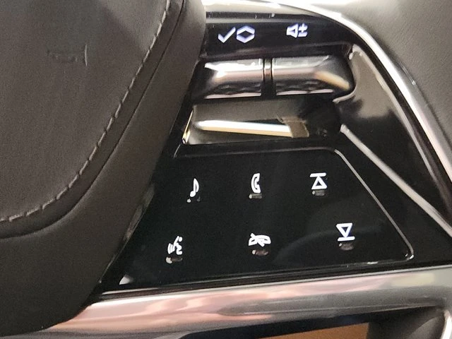 2025 Cadillac Escalade IQ - Image 16 of 17