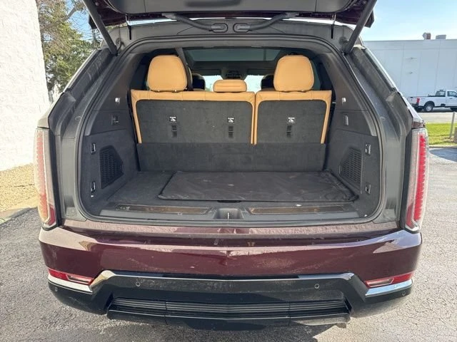 2025 Cadillac Escalade IQ - Image 8 of 18