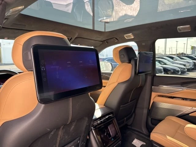 2025 Cadillac Escalade IQ - Image 5 of 18