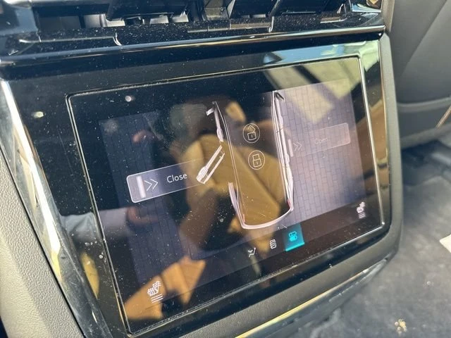 2025 Cadillac Escalade IQ - Image 12 of 18