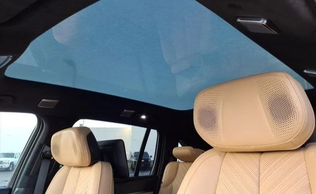 2025 Cadillac Escalade IQ - Image 11 of 19