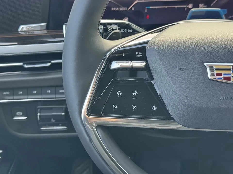 2025 Cadillac Escalade 5th Gen - Image 8 of 20