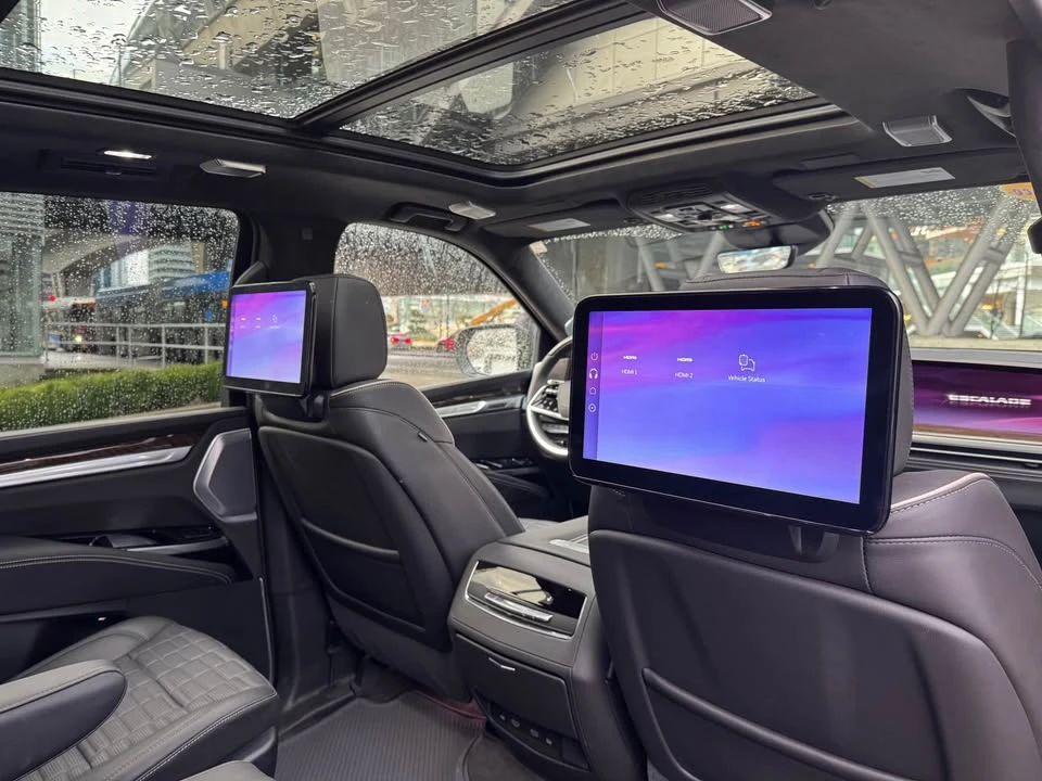 2025 Cadillac Escalade 5th Gen - Image 5 of 18
