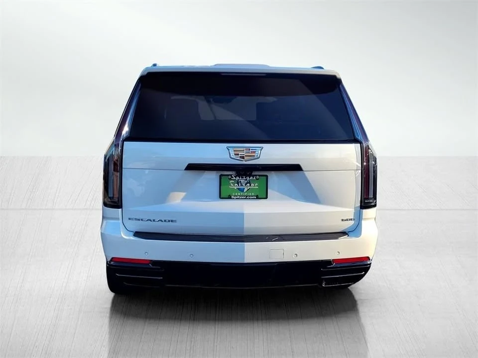 2025 Cadillac Escalade 5th Gen - Image 3 of 17