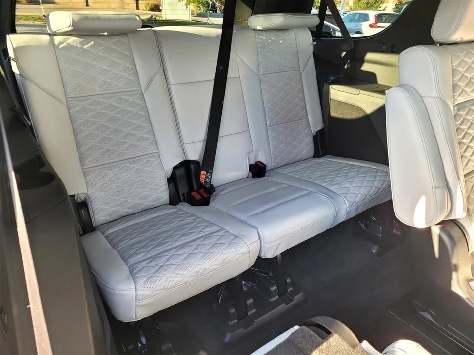 2025 Cadillac Escalade 5th Gen - Image 17 of 17