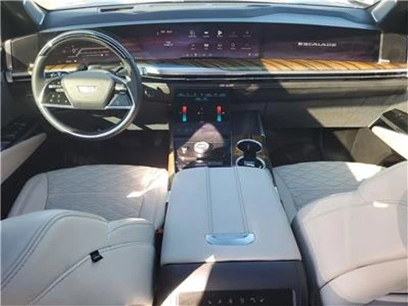 2025 Cadillac Escalade 5th Gen - Image 6 of 20