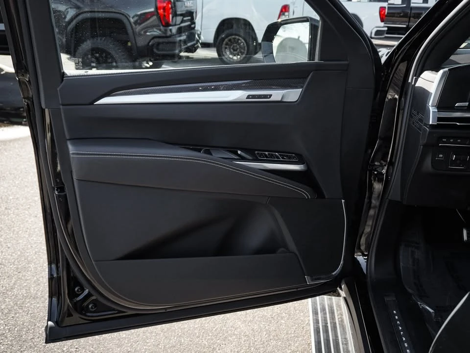 2025 Cadillac Escalade-V 5th Gen - Image 9 of 19