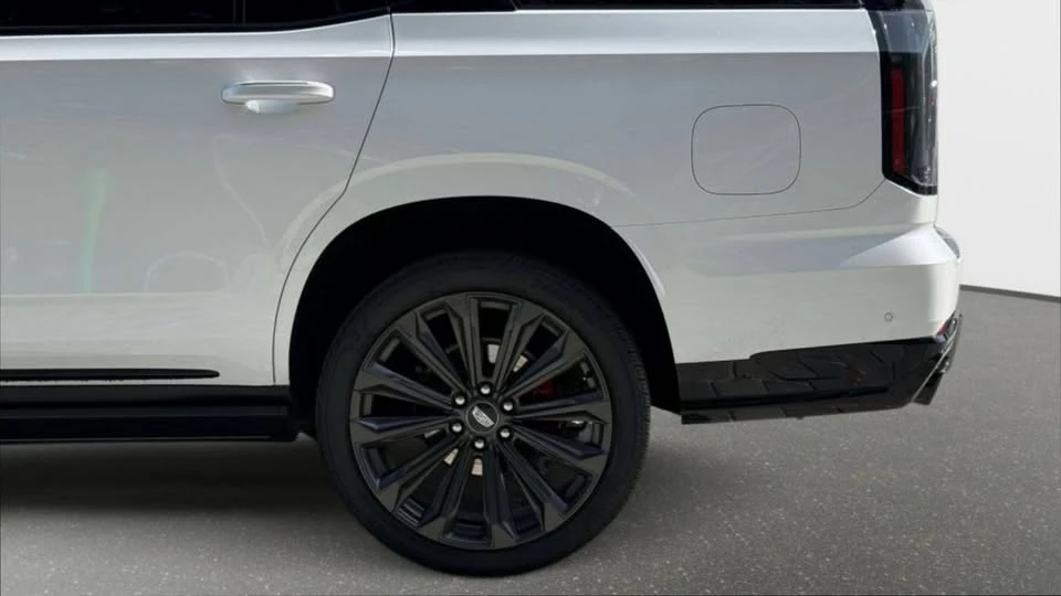 2025 Cadillac Escalade-V 5th Gen - Image 14 of 19