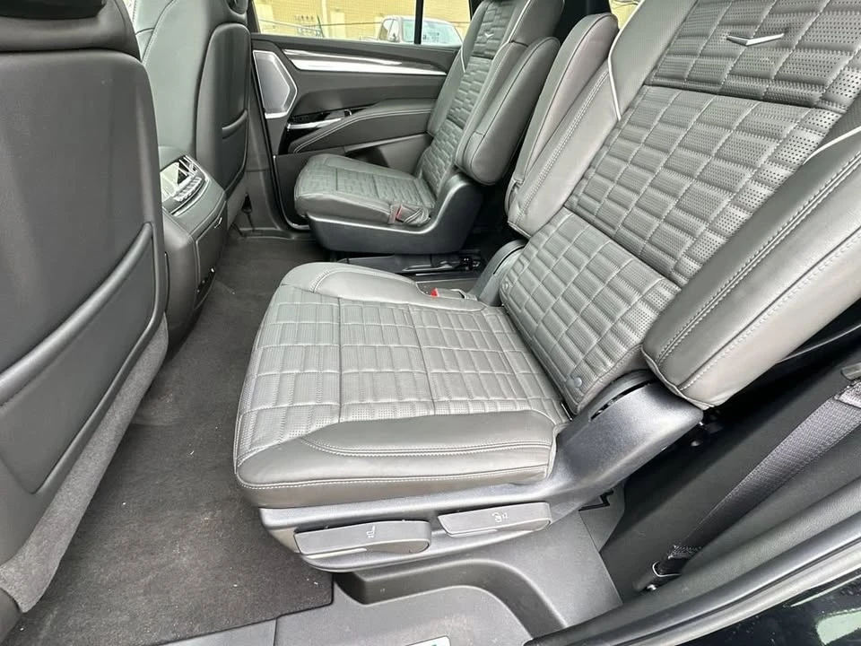 2025 Cadillac Escalade-V 5th Gen - Image 5 of 14