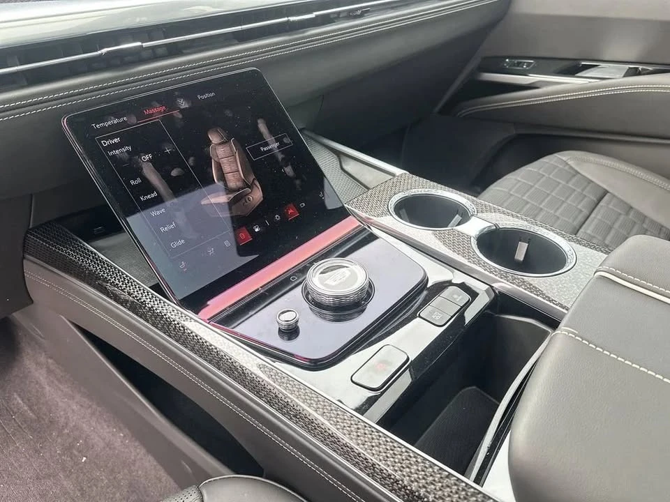 2025 Cadillac Escalade-V 5th Gen - Image 13 of 14