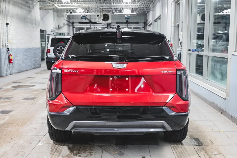 2025 Cadillac Optiq - Image 4 of 20