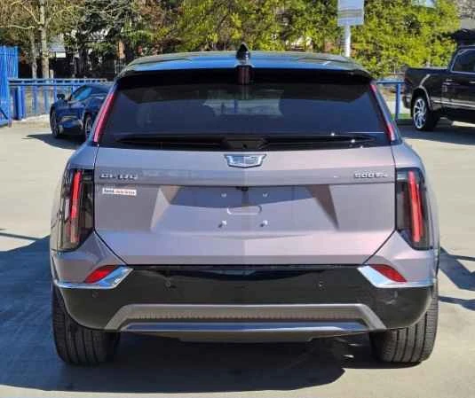2025 Cadillac Optiq - Image 4 of 16