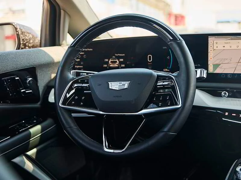 2025 Cadillac Optiq - Image 11 of 18