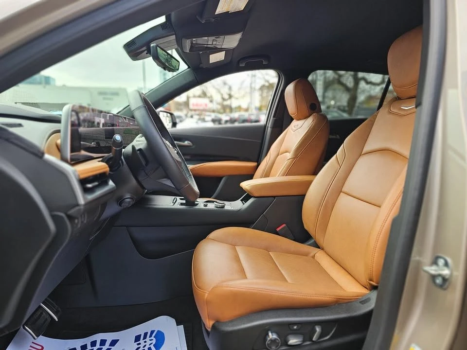 2025 Cadillac XT4 - Image 13 of 14