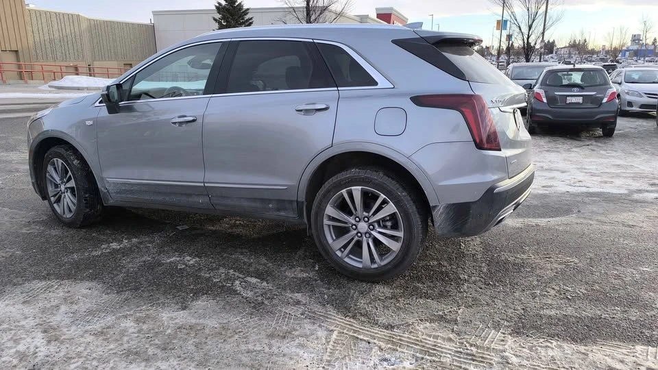 2025 Cadillac XT5 - Image 6 of 6