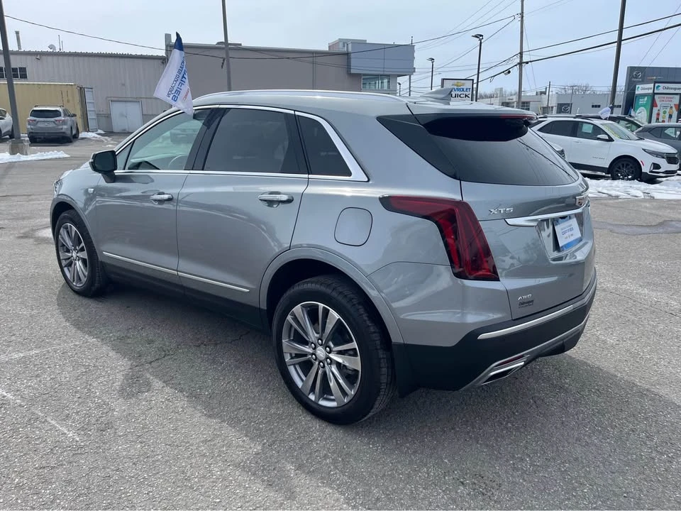 2025 Cadillac XT5 - Image 3 of 19